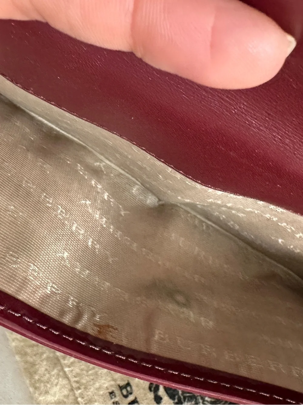 Burberry  vintage Leather hearts  Wallet with ID Window